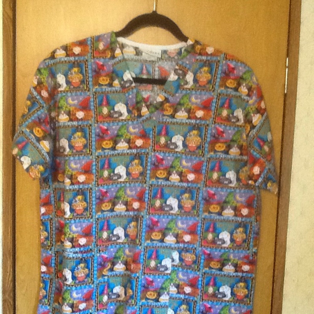 Peaches Scrubs Halloween/Fall Scrub Top